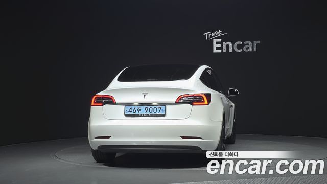 Tesla Model 3 RWD 2022 — фото 4
