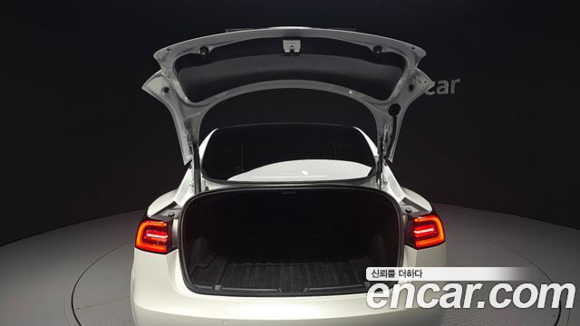 Tesla Model 3 RWD 2022 — фото 31