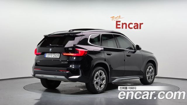 BMW X1 (U11) xDrive 20i xLine 2024 — фото 2