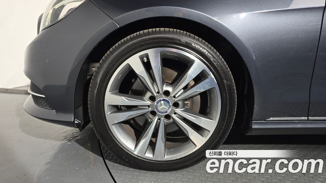 Mercedes-Benz E-Class (W212) E300 4MATIC Avantgarde 2014 — фото 5