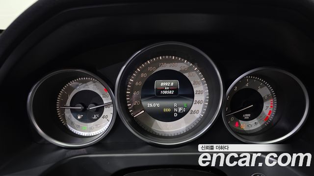 Mercedes-Benz E-Class (W212) E300 4MATIC Avantgarde 2014 — фото 8