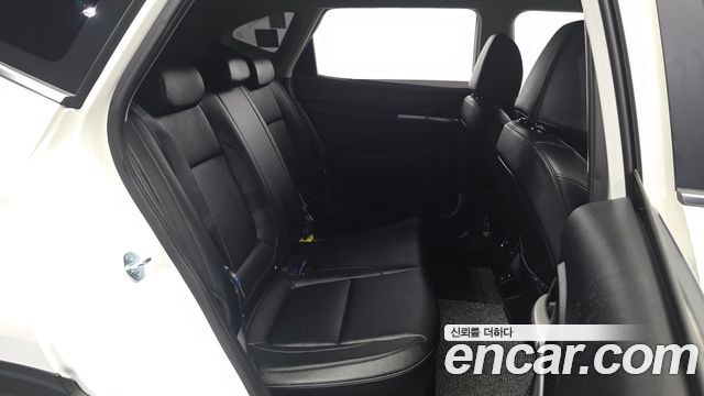 Kia Seltos Gasoline 2.0 4WD Prestige 2026 — фото 11