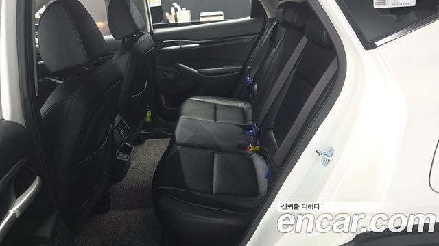 Kia Seltos Gasoline 2.0 4WD Prestige 2026 — фото 12