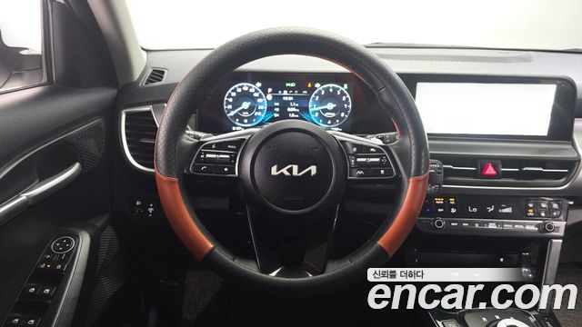 Kia Seltos Gasoline 2.0 4WD Prestige 2026 — фото 13