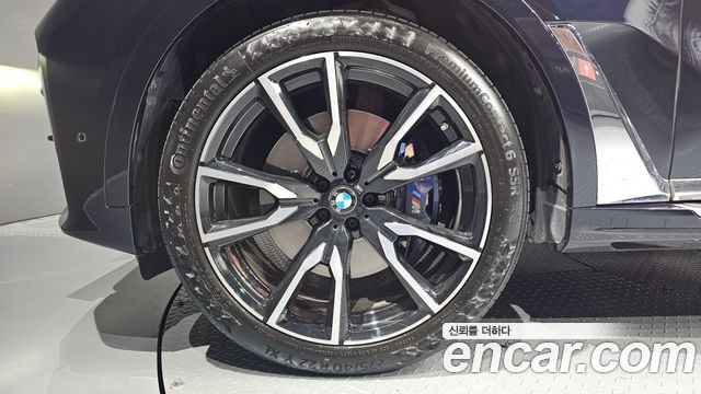 BMW X7 (G07) xDrive 40i M Sport 6STR 2022 — фото 5