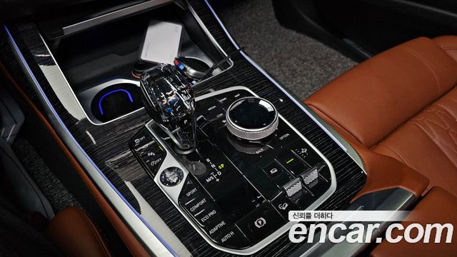 BMW X7 (G07) xDrive 40i M Sport 6STR 2022 — фото 9