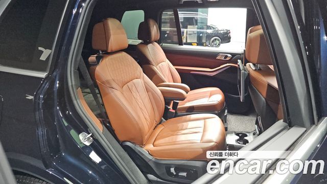 BMW X7 (G07) xDrive 40i M Sport 6STR 2022 — фото 11