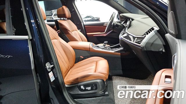 BMW X7 (G07) xDrive 40i M Sport 6STR 2022 — фото 12