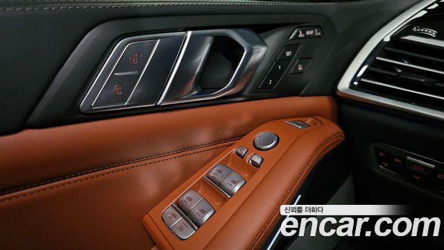BMW X7 (G07) xDrive 40i M Sport 6STR 2022 — фото 33