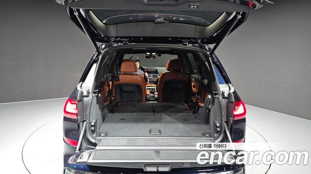 BMW X7 (G07) xDrive 40i M Sport 6STR 2022 — фото 40