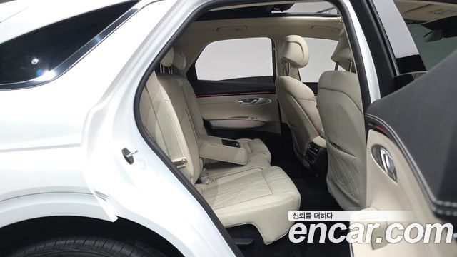 Genesis GV70 2.5T Gasoline 2WD 2026 — фото 11