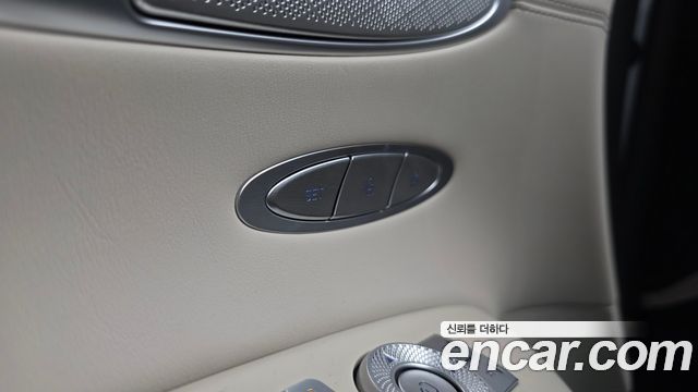 Genesis GV70 2.5T Gasoline 2WD 2026 — фото 32