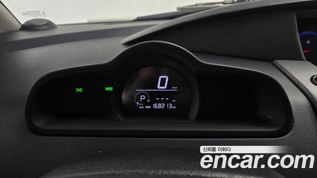 KG Mobility (SsangYong) Korando Turismo 4WD GT 9-seater 2015 — фото 8