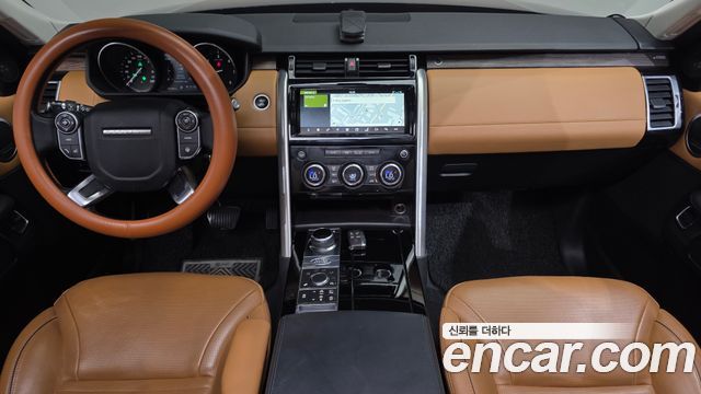Land Rover Discovery 5 3.0 TD6 HSE Luxury 2017 — фото 7