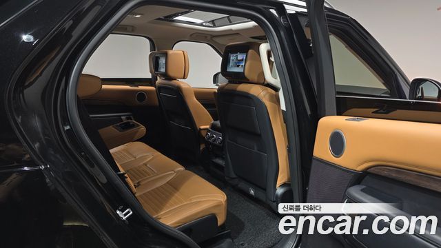 Land Rover Discovery 5 3.0 TD6 HSE Luxury 2017 — фото 12
