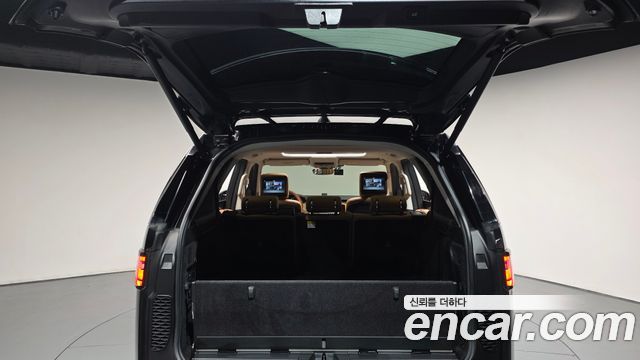 Land Rover Discovery 5 3.0 TD6 HSE Luxury 2017 — фото 20