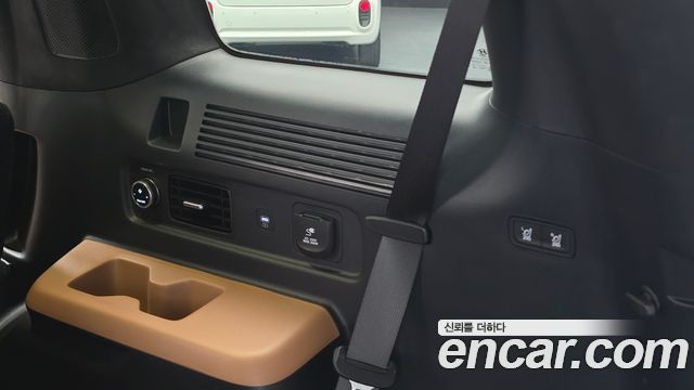 Hyundai Santa Fe (MX5) HEV 1.6 2WD Calligraphy 2024 — фото 31