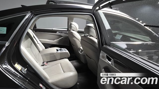 Genesis G80 3.3 GDI AWD Prestige 2019 — фото 12