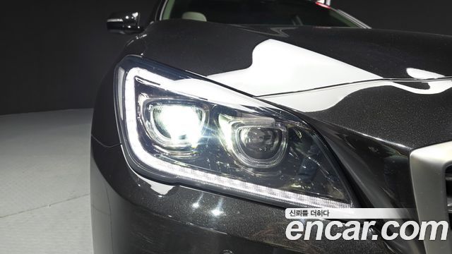 Genesis G80 3.3 GDI AWD Prestige 2019 — фото 22