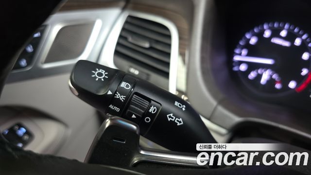 Genesis G80 3.3 GDI AWD Prestige 2019 — фото 36