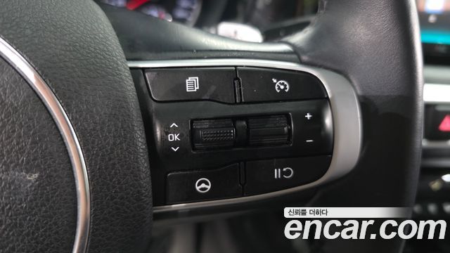 Kia K5 Hybrid (III) Trendy 2023 — фото 19