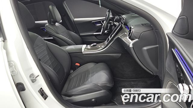 Mercedes-Benz C-Class (W206) C300 4MATIC AMG Line 2024 — фото 12