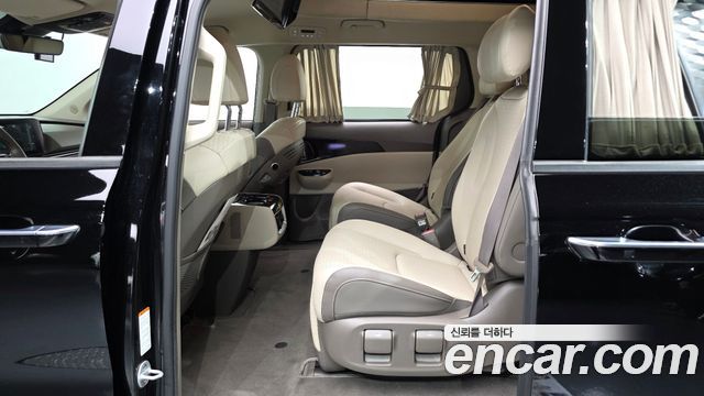 Kia Carnival (IV) Gasoline 7-Seater Hi-Limousine Signature 2023 — фото 11
