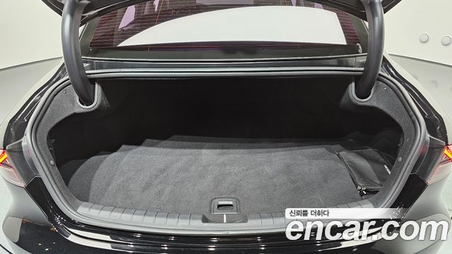 Hyundai Grandeur (IG) 3.0 LPi Rent Car Modern 2022 — фото 16