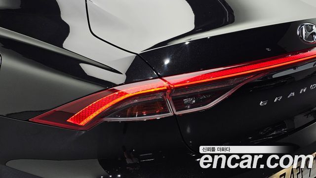 Hyundai Grandeur (IG) 3.0 LPi Rent Car Modern 2022 — фото 23