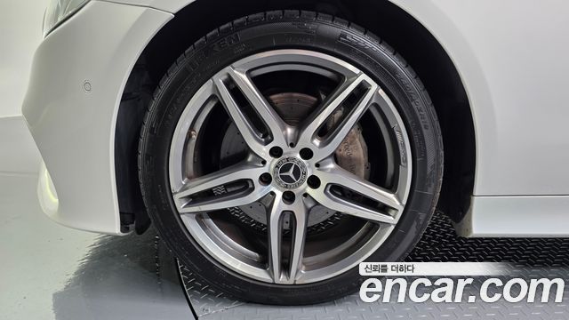 Mercedes-Benz E-Class (W213) E220d Coupe 2018 — фото 5