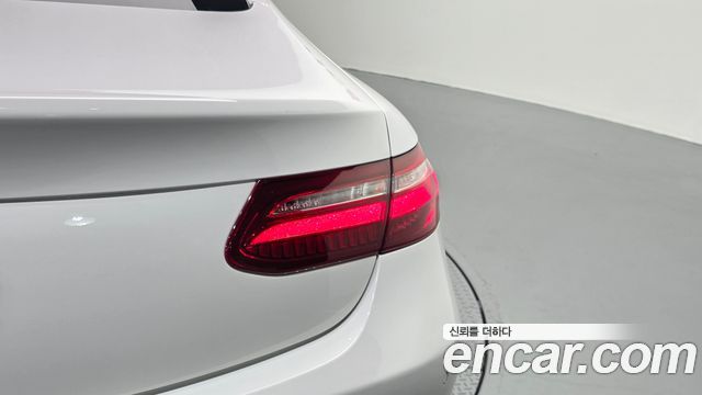 Mercedes-Benz E-Class (W213) E220d Coupe 2018 — фото 23