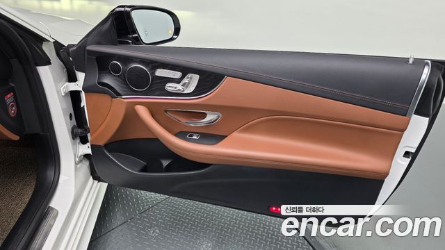 Mercedes-Benz E-Class (W213) E220d Coupe 2018 — фото 24