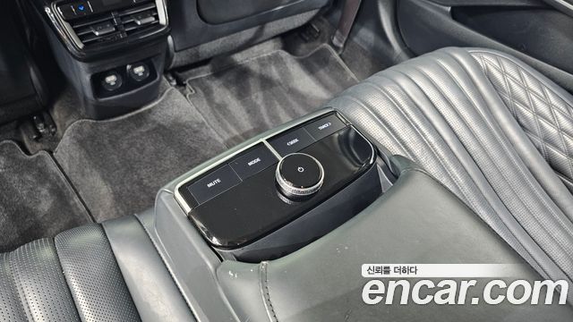 Kia K8 Hybrid Signature 2022 — фото 15