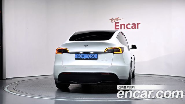 Tesla Model Y Long Range AWD 2021 — фото 4