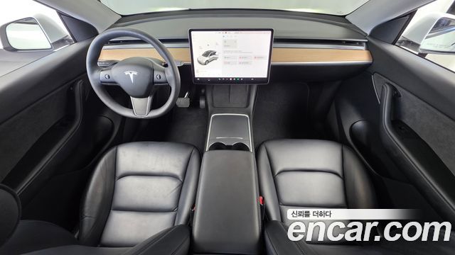 Tesla Model Y Long Range AWD 2021 — фото 7