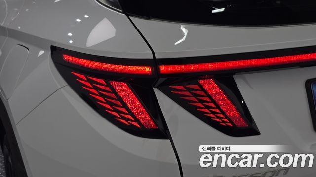 Hyundai Tucson Hybrid (NX4) HEV 1.6 2WD Inspiration 2025 — фото 23