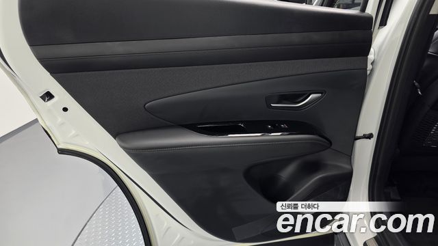 Hyundai Tucson Hybrid (NX4) HEV 1.6 2WD Inspiration 2025 — фото 25