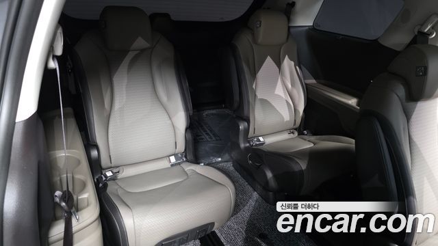 Kia Carnival (IV) Gasoline 9-Seater Signature 2026 — фото 13