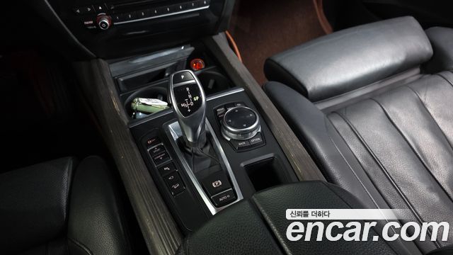 BMW X5 (F15) xDrive 40d 2015 — фото 9