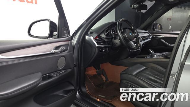 BMW X5 (F15) xDrive 40d 2015 — фото 10