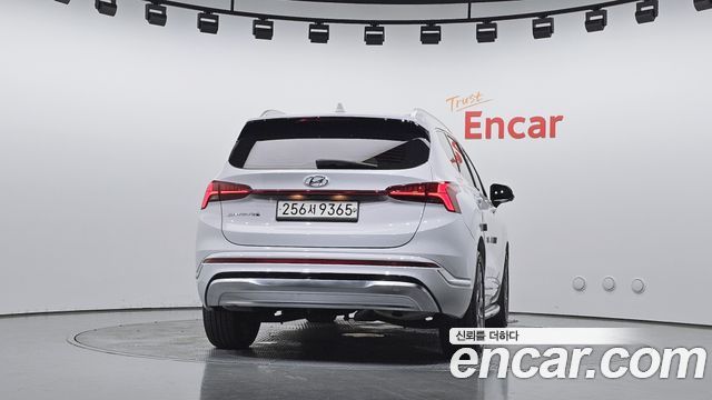 Hyundai Santa Fe Diesel 2.2 2WD Calligraphy 2021 — фото 4