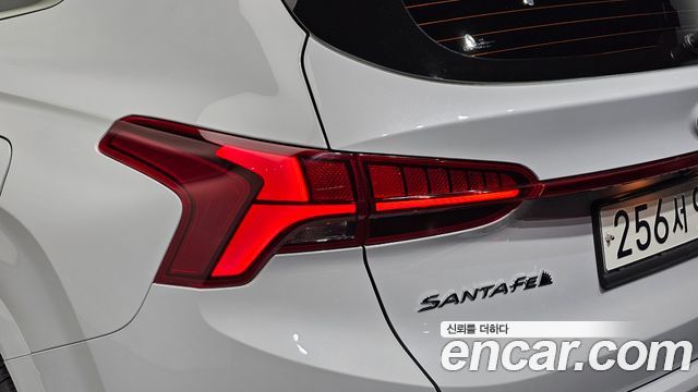 Hyundai Santa Fe Diesel 2.2 2WD Calligraphy 2021 — фото 23
