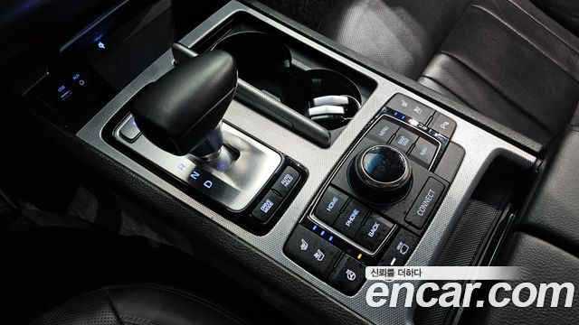Genesis G80 3.3 GDI AWD Premium Luxury 2018 — фото 9