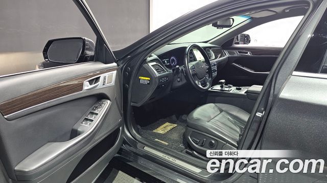 Genesis G80 3.3 GDI AWD Premium Luxury 2018 — фото 10