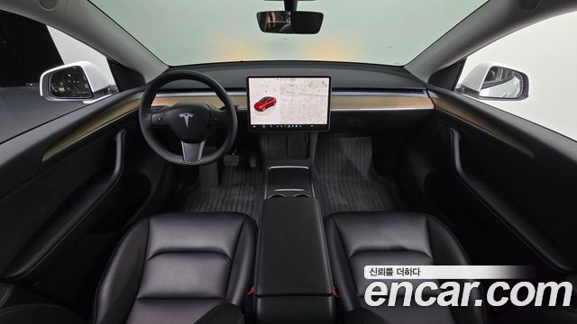 Tesla Model Y RWD 2024 — фото 7