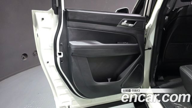 KG Mobility (SsangYong) Rexton Sports Khan Diesel 2.2 4WD Wild 2024 — фото 25