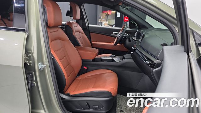 Kia Sportage (V) Gasoline 1.6 Turbo 2WD Signature X Line 2025 — фото 11
