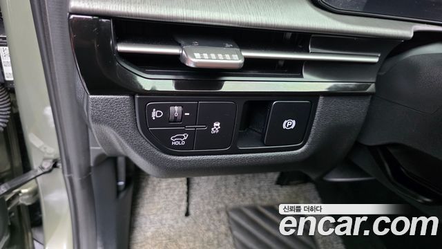 Kia Sportage (V) Gasoline 1.6 Turbo 2WD Signature X Line 2025 — фото 33