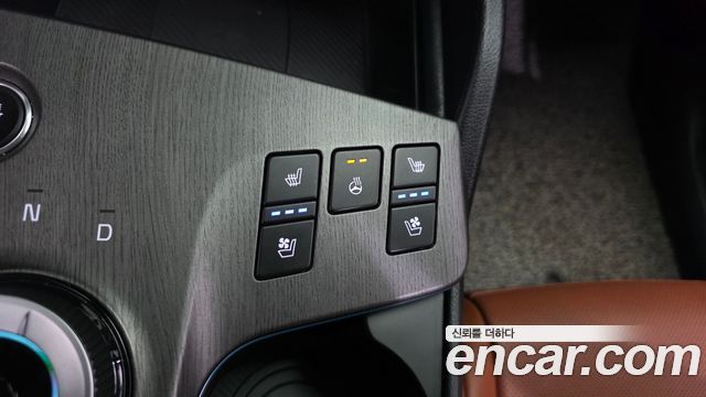 Kia Sportage (V) Gasoline 1.6 Turbo 2WD Signature X Line 2025 — фото 34