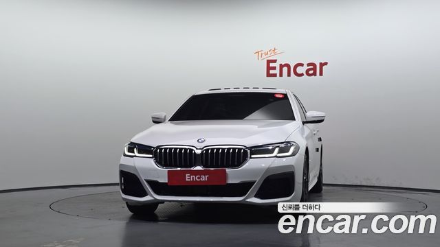 BMW 5 Series (G30) 530i xDrive M Sport Package 2023 — фото 3